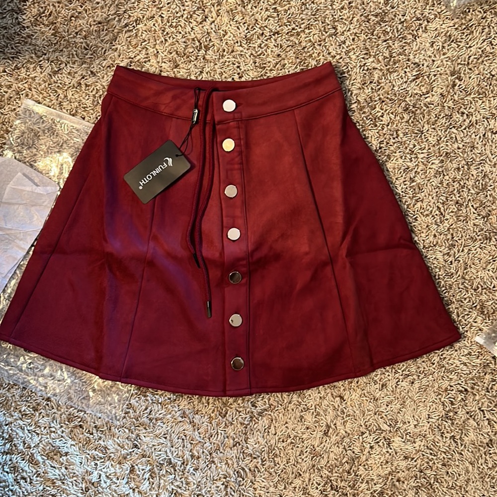 NWT - Fuinloth - Skirt - Size S